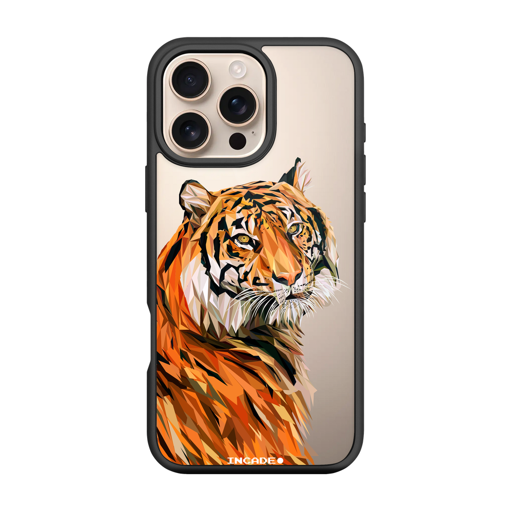 iPhone 16 Pro Max wild